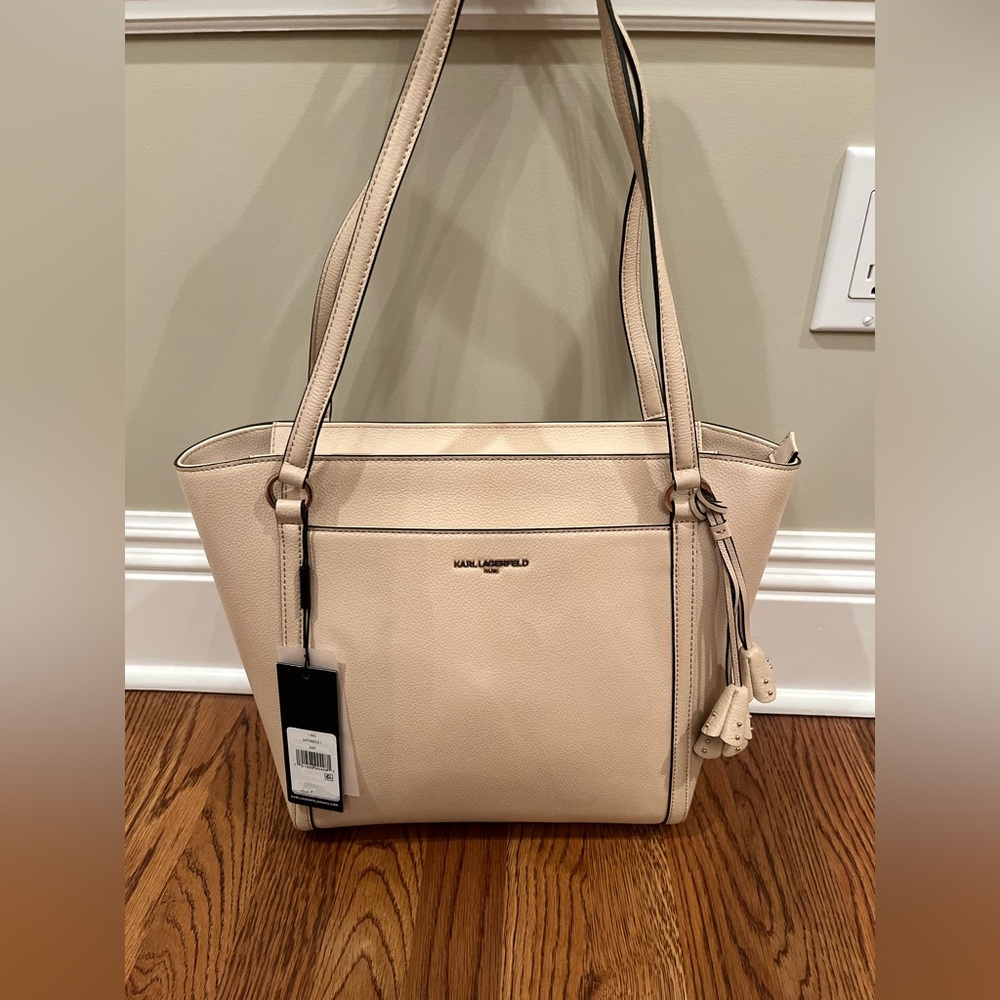 Karl Lagerfeld Iris Purse in Beige leather